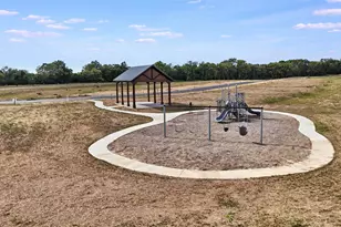 128 Vine Grv Dr, Circleville, OH 43113 - Photo 34