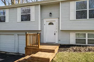 7370 Coldstream Dr, Columbus, OH 43235 - Photo 4