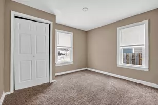 911 Clarendon Ave, Columbus, OH 43223 - Photo 24