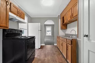 911 Clarendon Ave, Columbus, OH 43223 - Photo 18