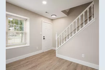 629 Pebble Drive #C, Delaware, OH 43015 - Photo 4