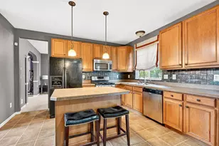 4779 Golden Grove Dr, Groveport, OH 43125 - Photo 4