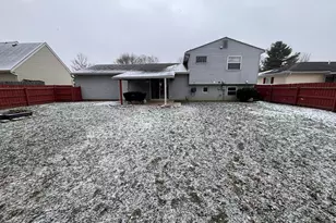 542 Douglas Dr, Circleville, OH 43113 - Photo 2