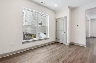 910 Ellsworth Ave, Columbus, OH 43206 - Photo 16