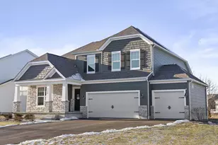 5728 Shadowfair Ln, Powell, OH 43065 - Photo 2