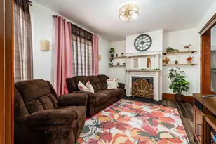 185 N 10th St, Newark, OH 43055 - Photo 8