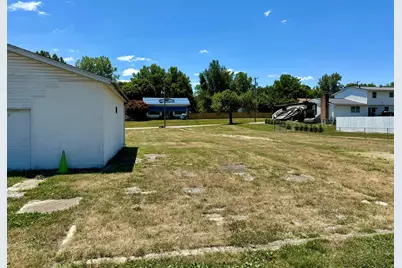 2448 Refugee Street, Millersport, OH 43046 - Photo 6