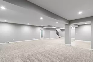 224 Honeywood Dr N, Galena, OH 43021 - Photo 38