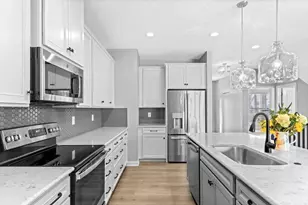 224 Honeywood Dr N, Galena, OH 43021 - Photo 10