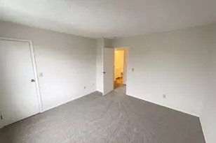 5083 Singleton Dr, Hilliard, OH 43026 - Photo 4