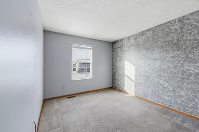 1062 Viewpointe Drive, Columbus, OH 43207 - Photo 14