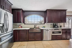 11295 Pickerington Rd NW, Pickerington, OH 43147 - Photo 10