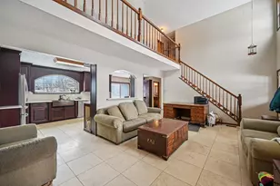 11295 Pickerington Rd NW, Pickerington, OH 43147 - Photo 4