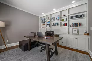 9338 Deer Path Ct, Powell, OH 43065 - Photo 8