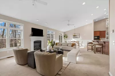 45 E California Avenue, Columbus, OH 43202 - Photo 26