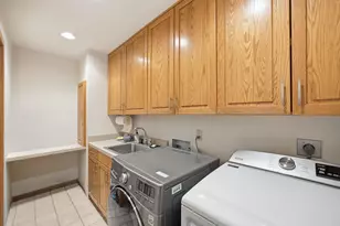 2900 Wickliffe Woods Ct, Columbus, OH 43221 - Photo 44