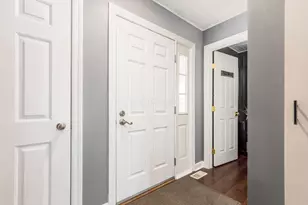 5355 Ambrosia Ave, Columbus, OH 43235 - Photo 4