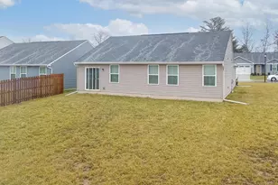 195 Skyway Dr, Springfield, OH 45505 - Photo 8