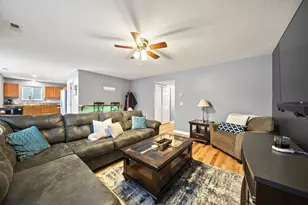 692 Tinkers Creek Ln, Columbus, OH 43207 - Photo 10