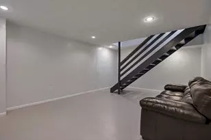 815 Bledsoe Dr, Galloway, OH 43119 - Photo 32