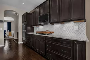 8427 Chesapeake Way NW, Pickerington, OH 43147 - Photo 12