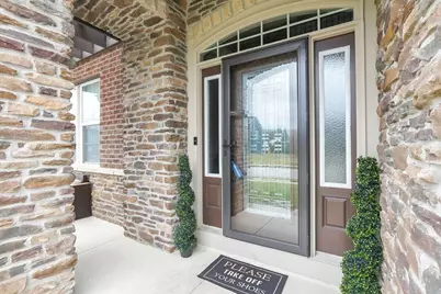 8427 Chesapeake Way NW, Pickerington, OH 43147 - Photo 4