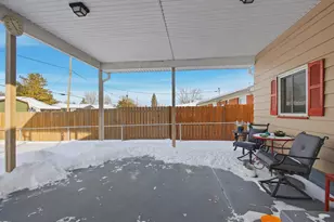 670 Hillsdale Dr, West Jefferson, OH 43162 - Photo 36