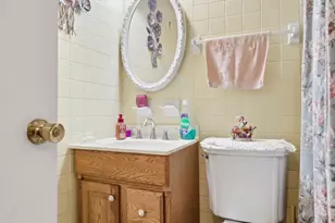 670 Hillsdale Dr, West Jefferson, OH 43162 - Photo 20