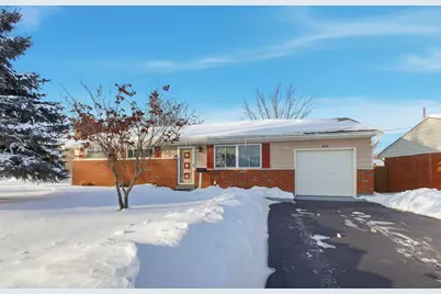 670 Hillsdale Drive, West Jefferson, OH 43162 - Photo 2