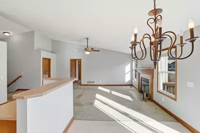 3782 Willowtree Lane, Columbus, OH 43207 - Photo 10