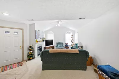 2487 Timbers Edge Lane, Columbus, OH 43235 - Photo 10