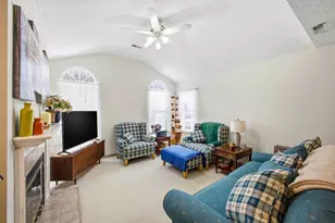 2487 Timbers Edge Ln, Columbus, OH 43235 - Photo 6