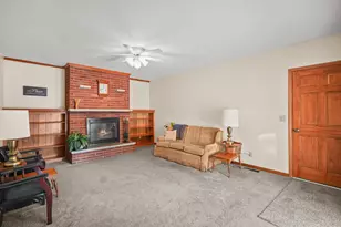 1375 Edgewood Dr, Ashland, OH 44805 - Photo 6