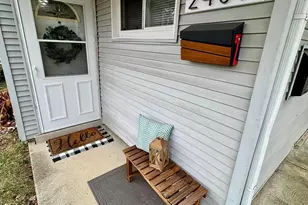 2407 Marcia Dr, Columbus, OH 43211 - Photo 2