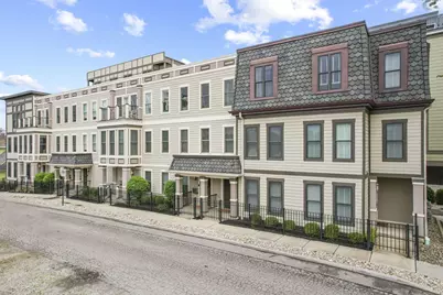 138 E Greenwood Avenue, Columbus, OH 43201 - Photo 4