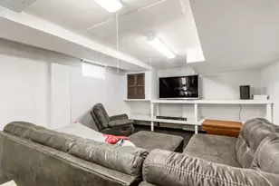 207 S Huron Ave, Columbus, OH 43204 - Photo 32