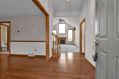 28 Calumet Drive N, Granville, OH 43023 - Photo 2