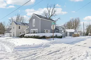 315 Linden St, Bellefontaine, OH 43311 - Photo 2