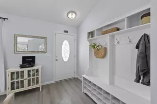 2297 Shelby Ln, Hilliard, OH 43026 - Photo 4