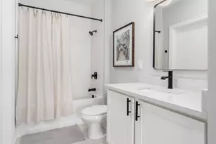 1670 E Broad, Columbus, OH 43203 - Photo 30