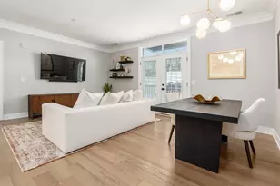 1670 E Broad, Columbus, OH 43203 - Photo 18