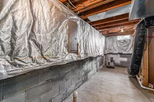 8827 Firstgate Dr, Reynoldsburg, OH 43068 - Photo 44