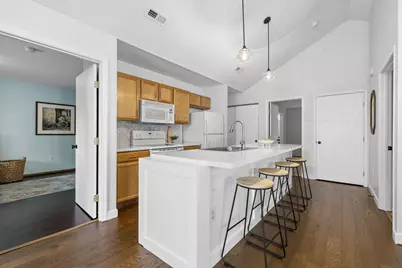 1930 Farmbrook Circle S #8, Grove City, OH 43123 - Photo 10