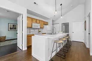 1930 Farmbrook Cir S, Grove City, OH 43123 - Photo 10