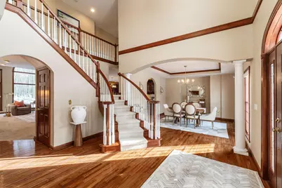 2034 Havens Court E, Blacklick, OH 43004 - Photo 6