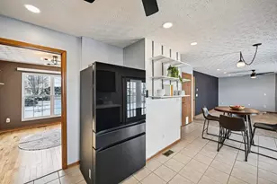 1088 Amherst Blvd, London, OH 43140 - Photo 8