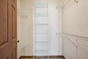 1088 Amherst Blvd, London, OH 43140 - Photo 18