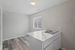 822-840 Whitethorne Ave, Columbus, OH 43223 - Photo 14