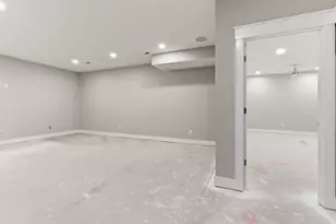 5618 Hickory Dr, Lewis Center, OH 43035 - Photo 44