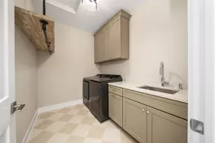 5618 Hickory Dr, Lewis Center, OH 43035 - Photo 46